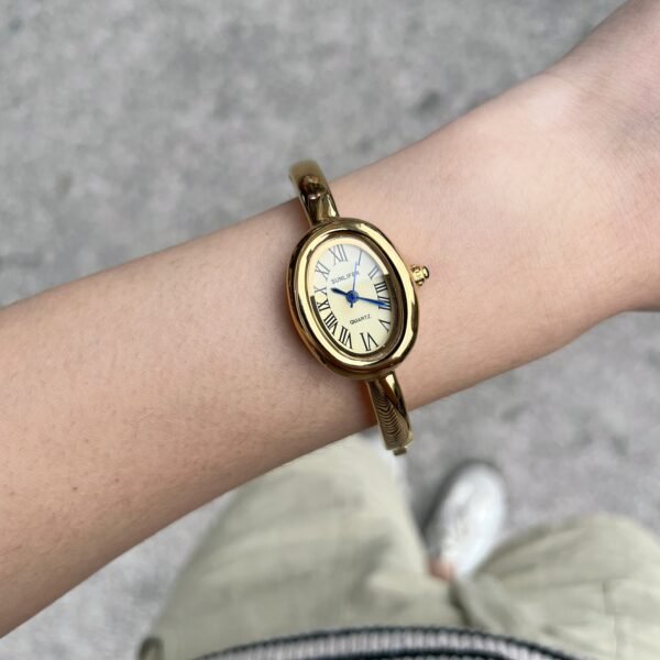 Oval mini gold watch,Bracelet watches,Medieval style women's watch,Stylish lightweight quartz watch - Image 4