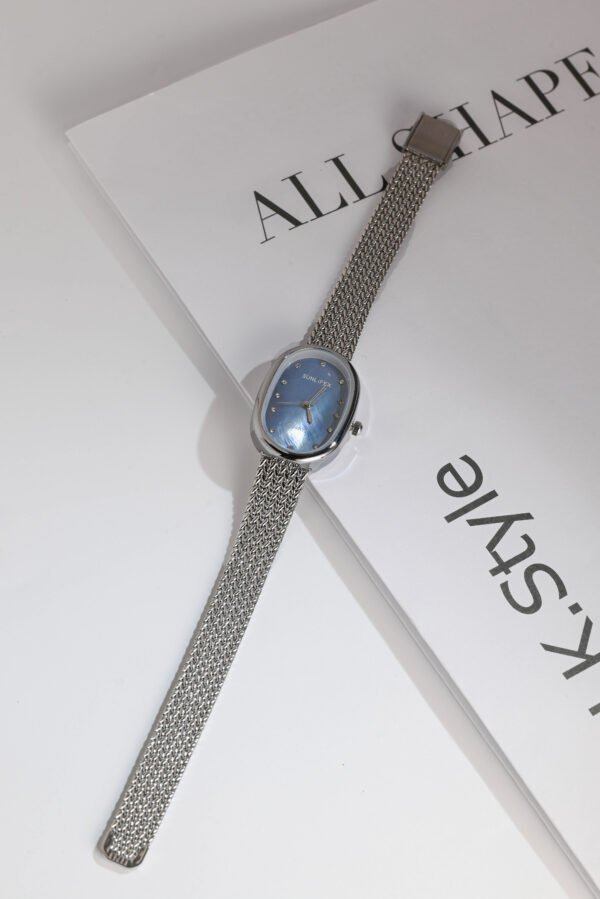 Blue mother-of-pearl face small dial women's watches niche premium quartz watches - Image 2